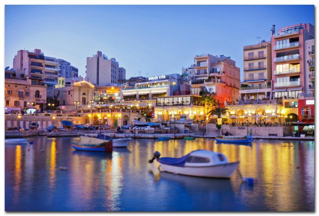 Perfect Location, Idyllic 2Br Apartment Sliema Exteriér fotografie